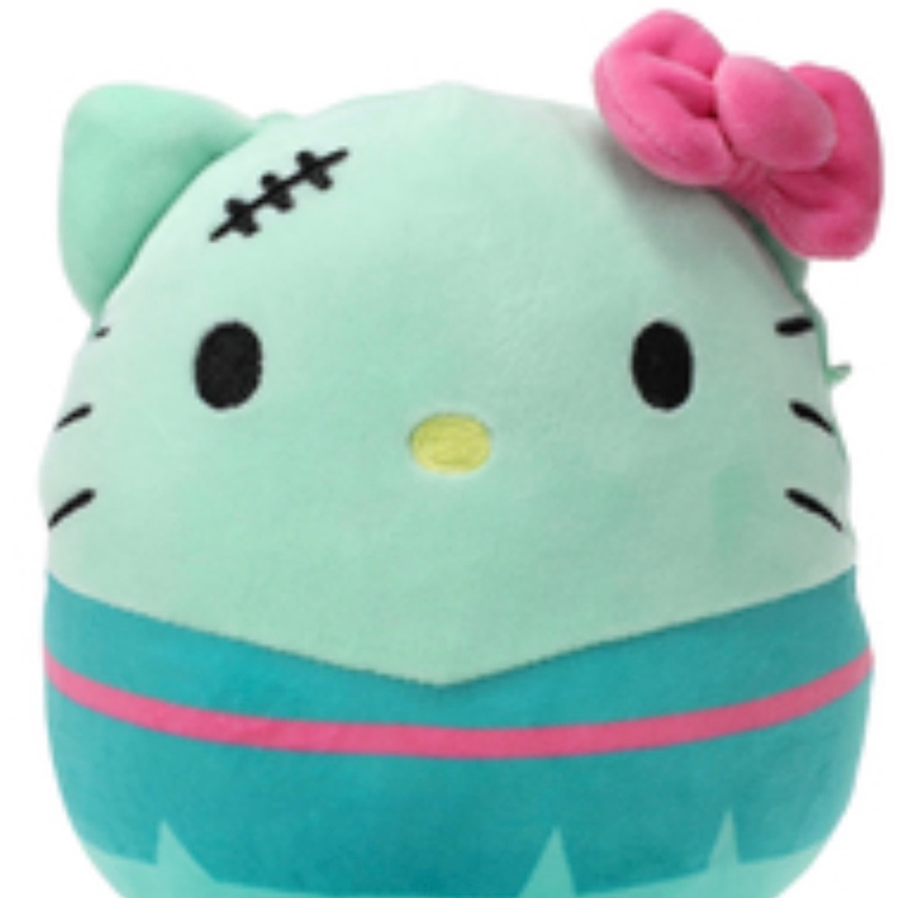 hello kitty (frankenstein costume)